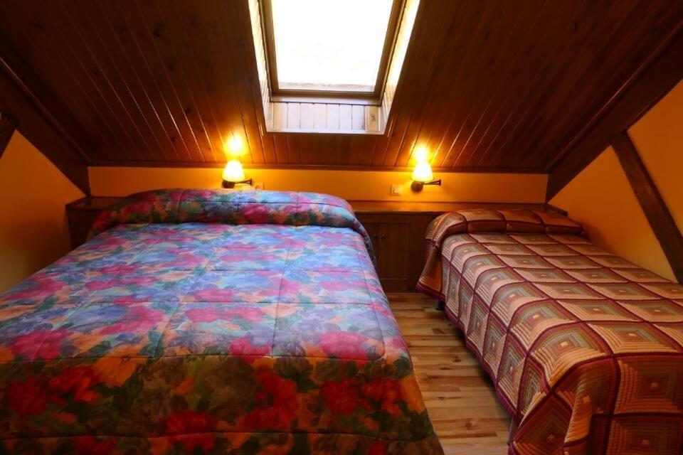 Hotel, Bungalows Y Camping Viu Bagian luar foto