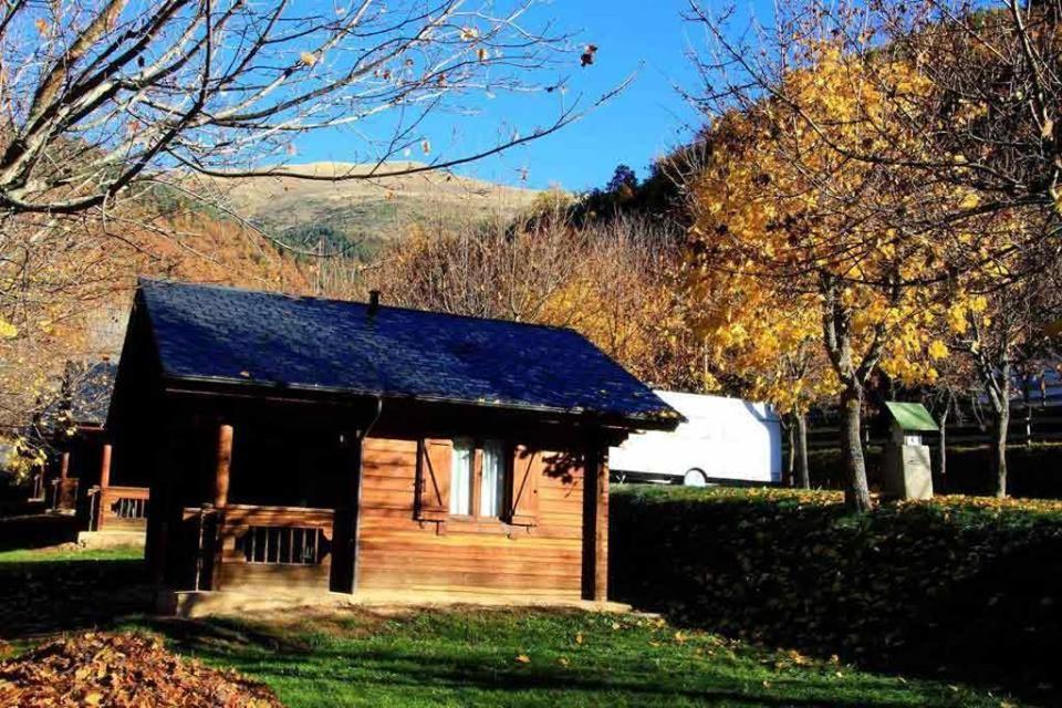 Hotel, Bungalows Y Camping Viu Bagian luar foto