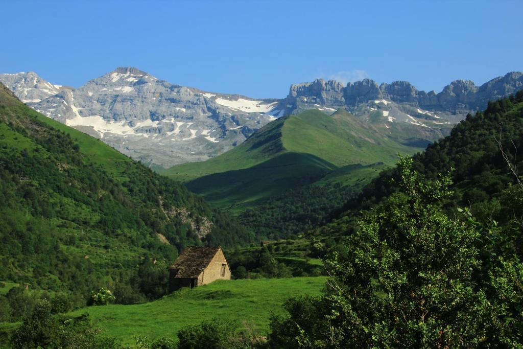 Hotel, Bungalows Y Camping Viu Bagian luar foto