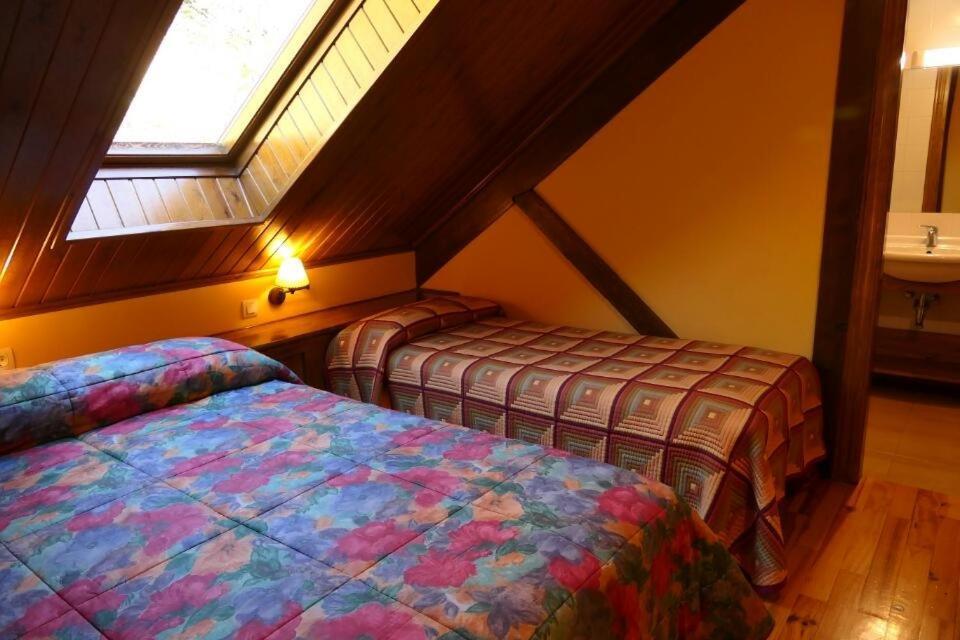 Hotel, Bungalows Y Camping Viu Bagian luar foto