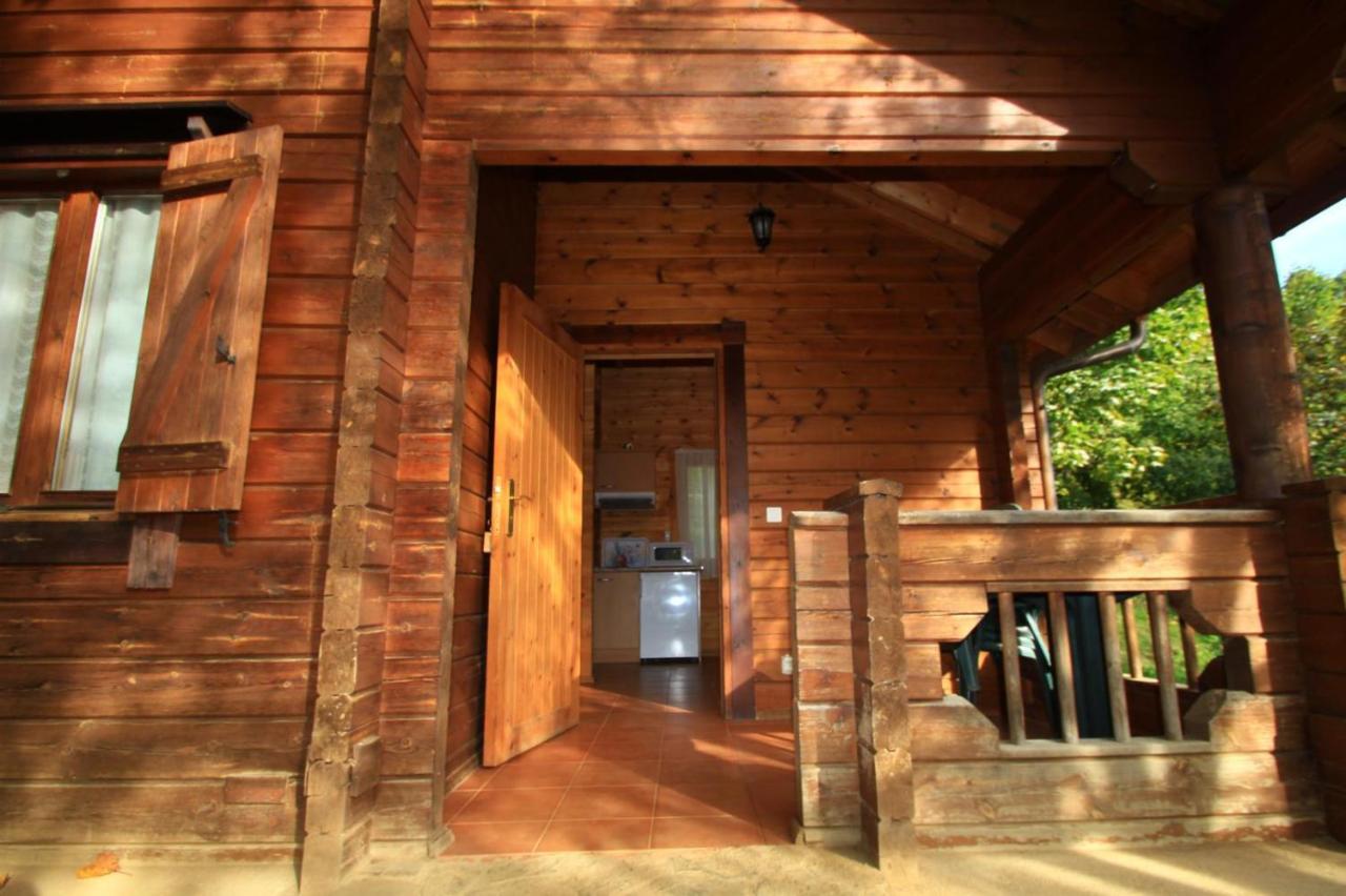 Hotel, Bungalows Y Camping Viu Bagian luar foto